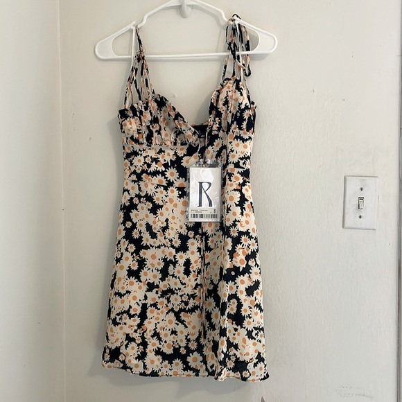 Realisation Par | the Devon Dress in| Flower Power - Picture 6 of 10